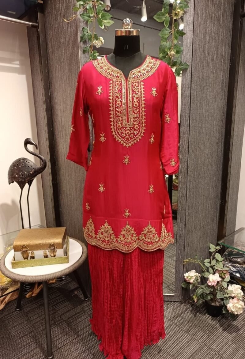 Heavy Kurta Set With Zardoshi Work - Image 4