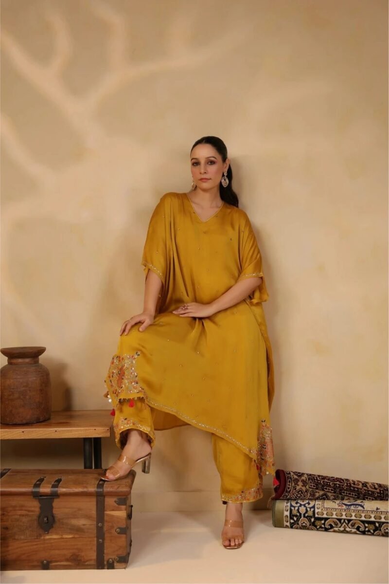 Yellow Kaftan With Handwork - Image 5