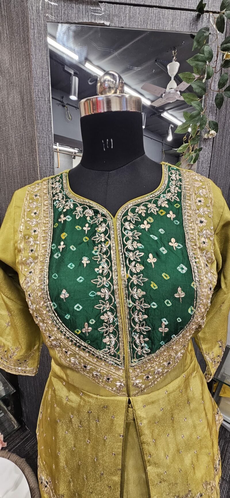 Peplum Set  With Traditional Pitha And Sequence Work - Image 2