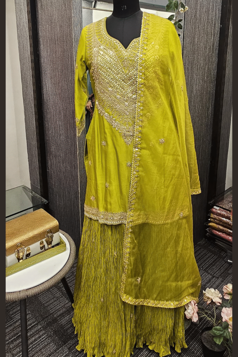 Ethnic Handworked Kurta With Crushed Plazzo
