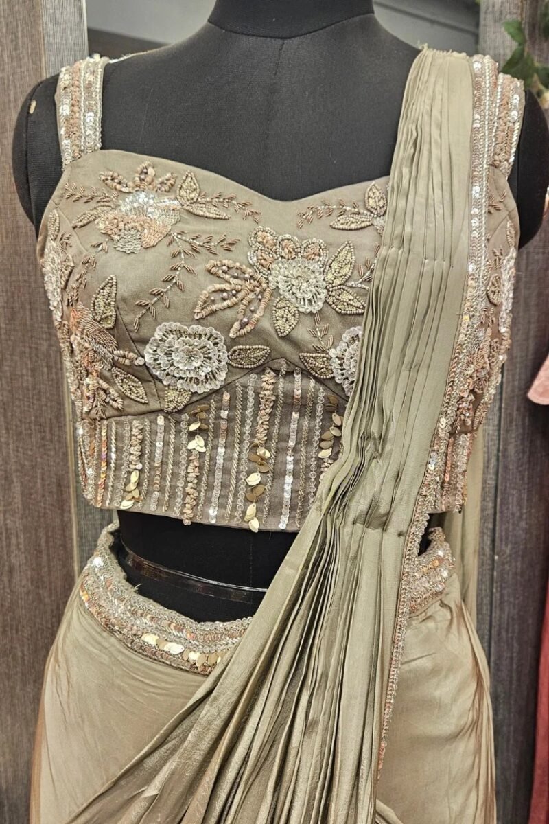 Graceful Drape Saree With Handcrafted  Singlet Blouse - Image 4