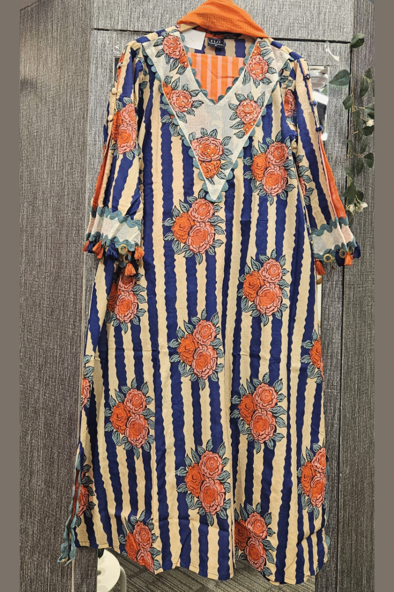 Cotton Kurta Set With Floral Motifs - Image 5