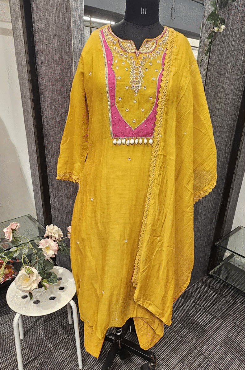 Royal Mal Chanderi Kurta Set