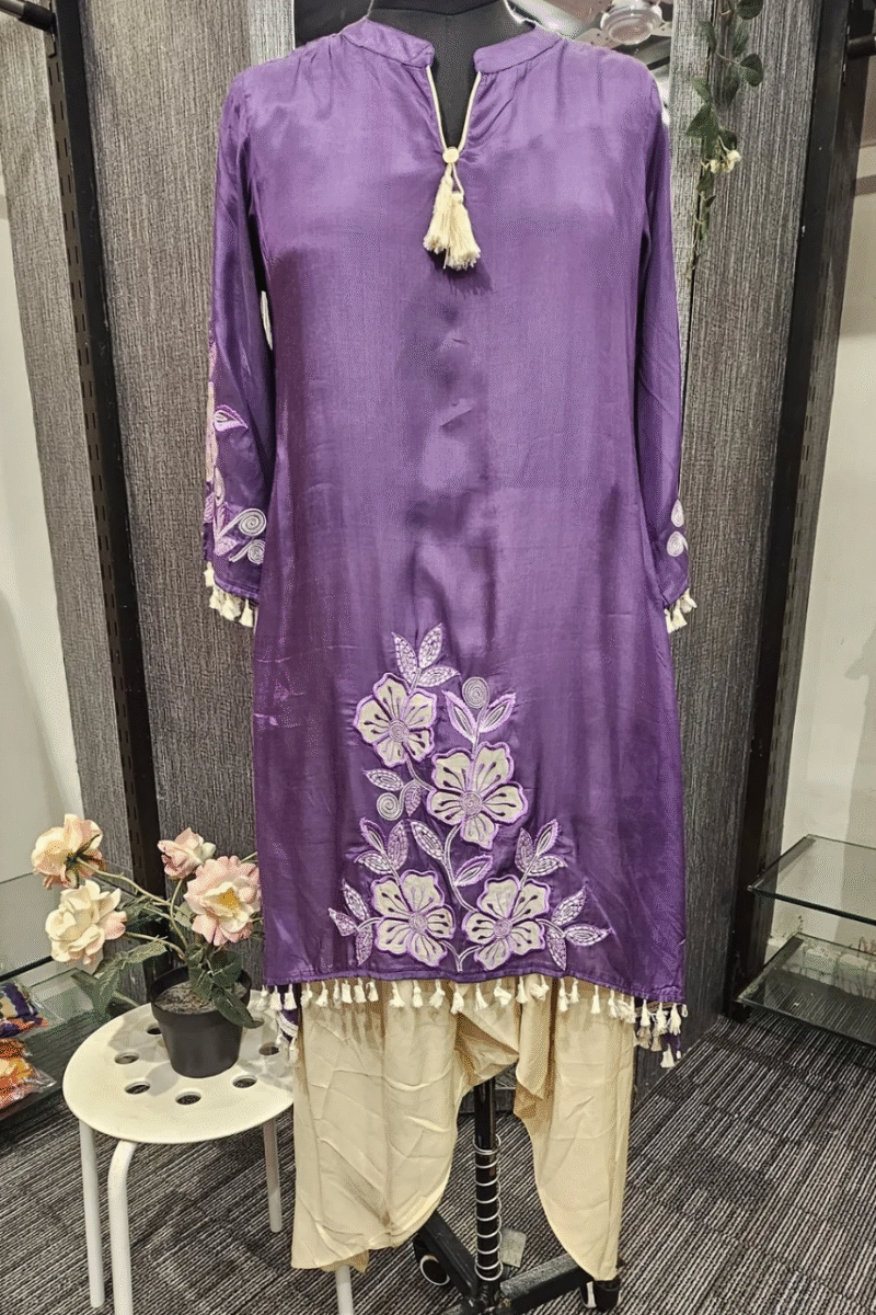 Dhoti Kurta Set With Applique Work