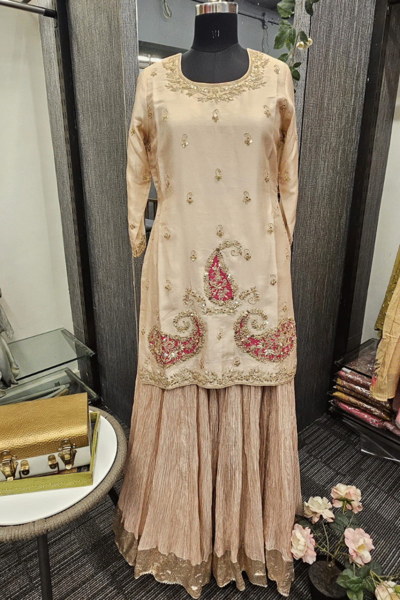 Blush Nude Kurta Set With Crushed Plazzo - Image 3