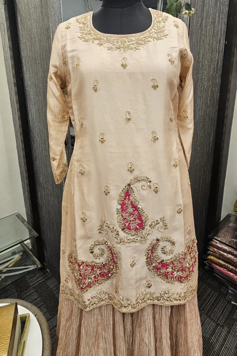 Blush Nude Kurta Set With Crushed Plazzo - Image 2
