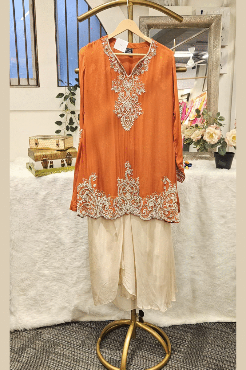 Elegant Handcrafted Drape Skirt And Kurta Set - Image 2