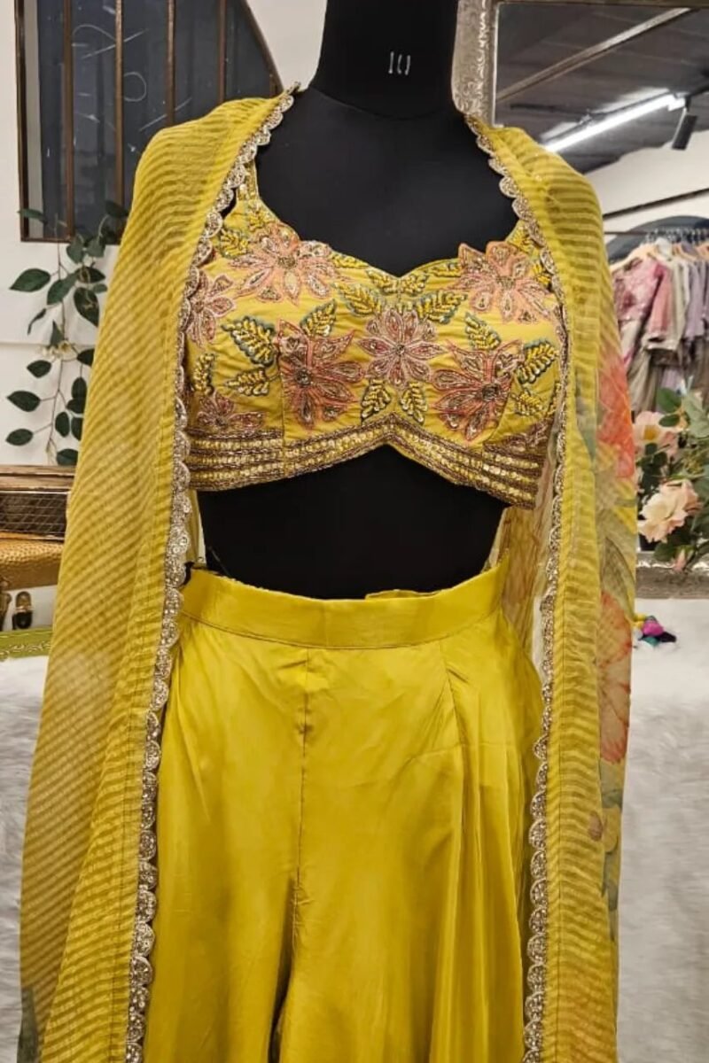 Graceful Long Cape Jacket With Plazzo Pant - Image 3